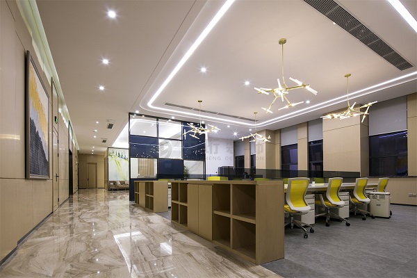 1598089012432661.jpg 中珩辦公室裝修設(shè)計8.3.4.4.jpg